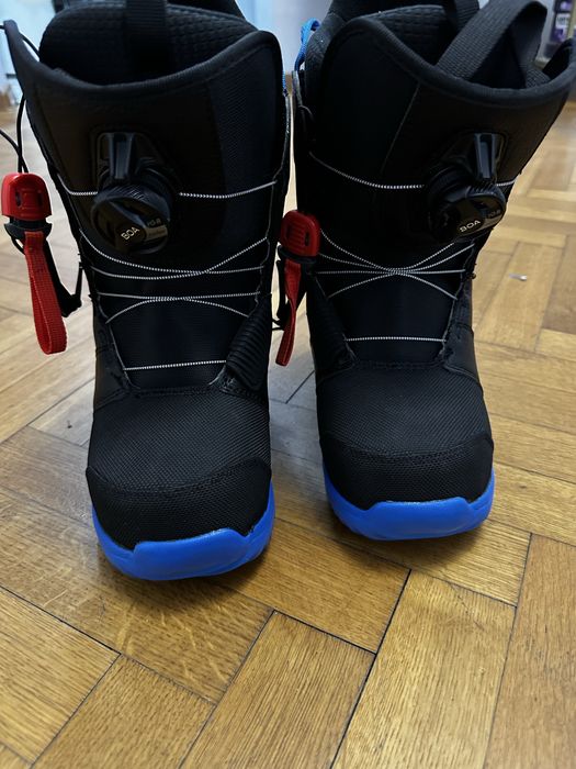 Boots snowbaord Burton BOA masura36,5 sau 23cm