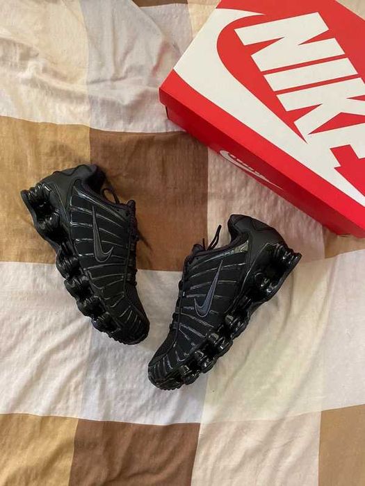 Nike Shox TL Black Max Orange EU44