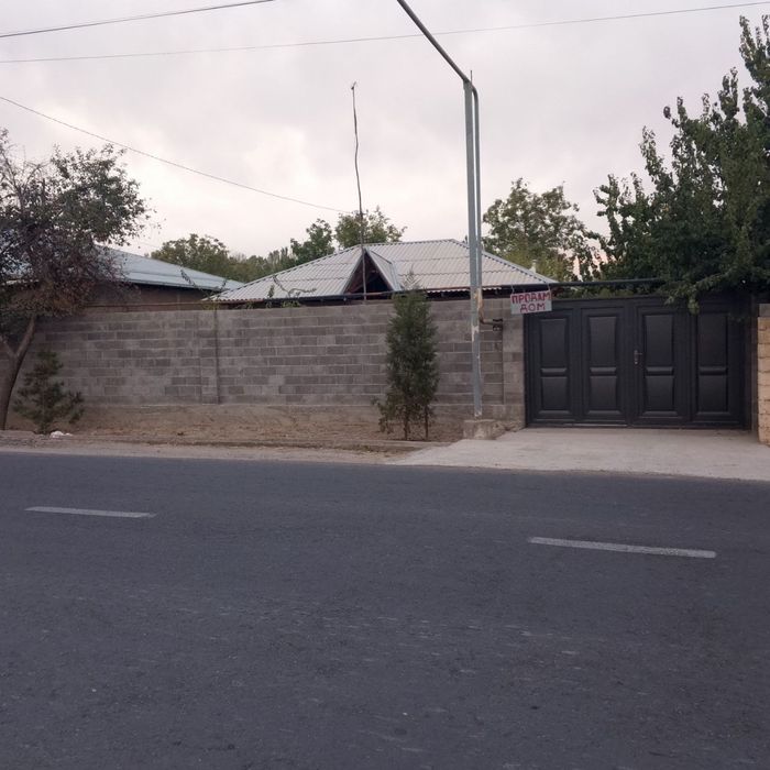 Uy sotiladi  7 sotix