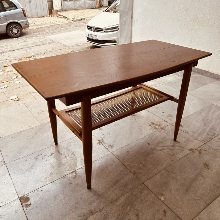 Скандинавска винтидж маса с повдигащ се плот – Mid-Century Modern