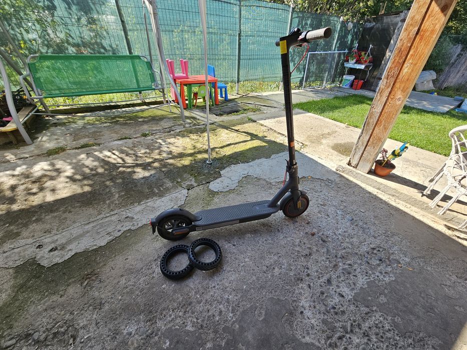 Trotineta electrica MI Electric Scooter 2 PRO