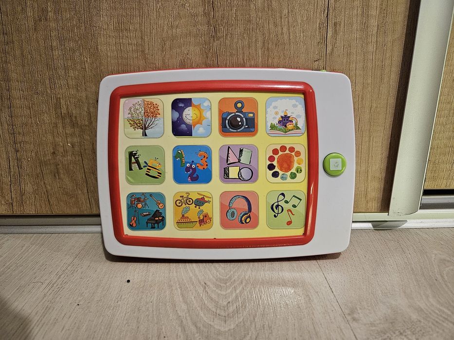 Vând jucarii copii 1-3 ani