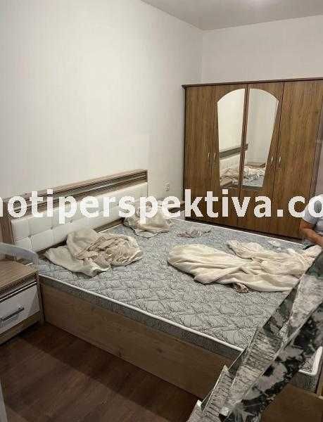 Продава се Двустаен апартамент в Пловдив, Кючук Париж - 65 кв.м за 1970 €/кв.м - Снимка #4