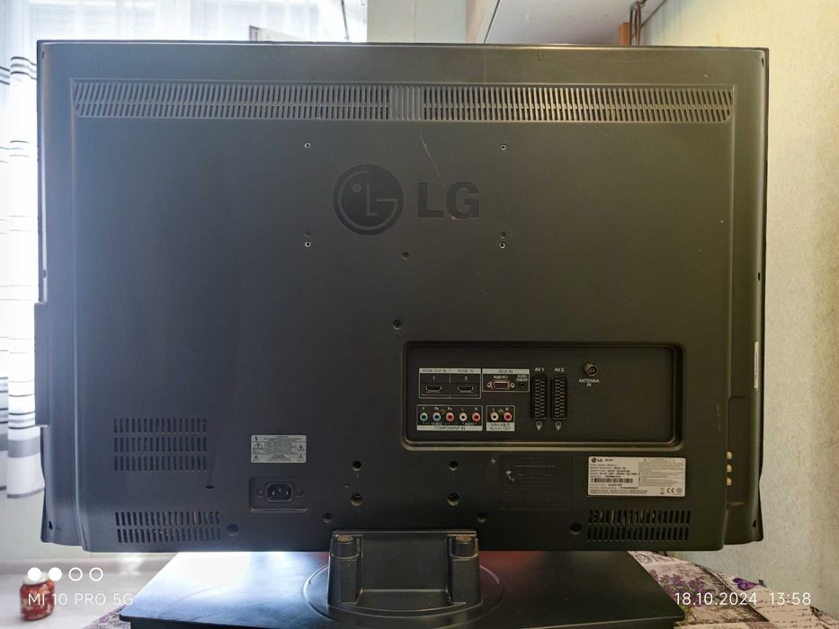 Телевизор LG 32`