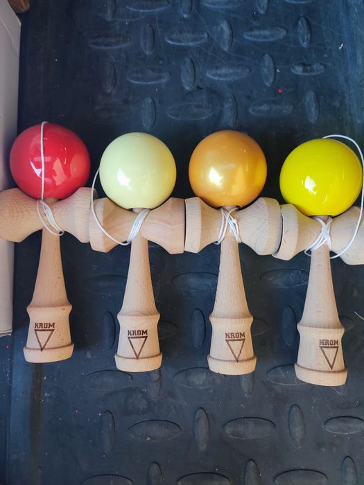 Kendama Krom profesională