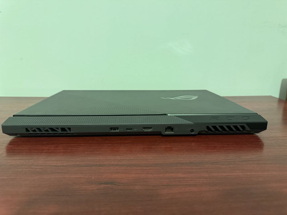 Лаптоп ASUS ROG Strix G17 / Ryzen 7 4800H / RTX 3050 Ti