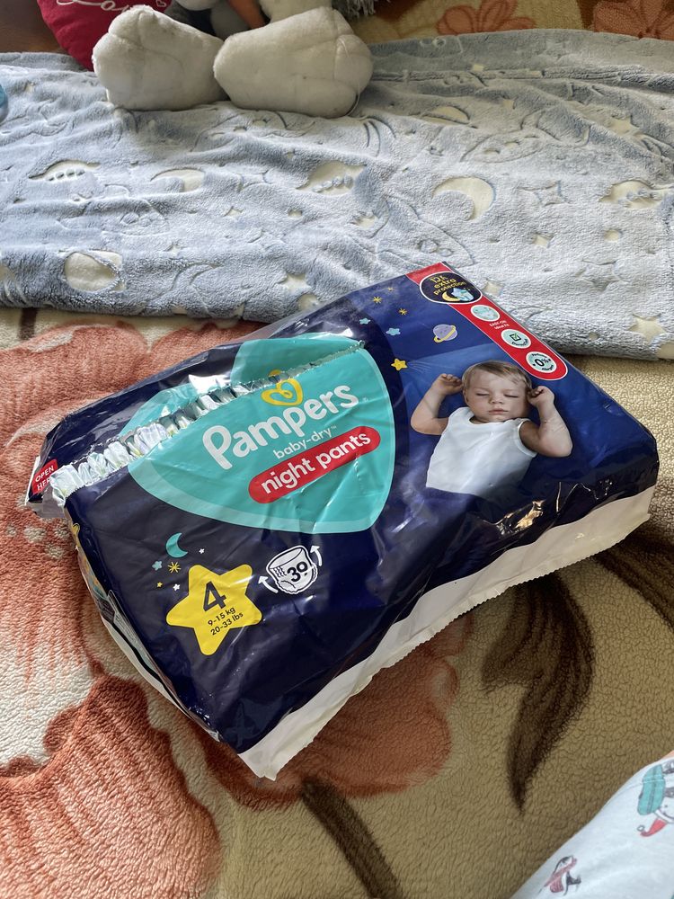 Pampers Night Pants 4