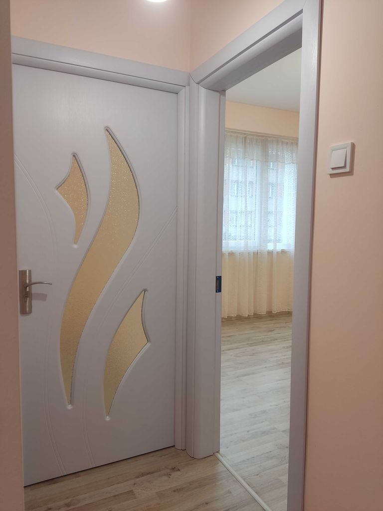 Продава се Тристаен апартамент в Силистра, Митница - 71 кв.м за 1027 €/кв.м - Снимка #8