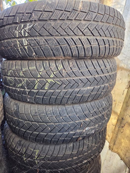 Cauciucuri 215 65 17