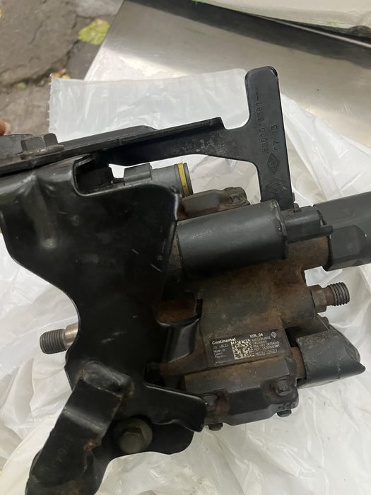 Pompa injectie 1.5 dci renault euro 5 + fulie motor