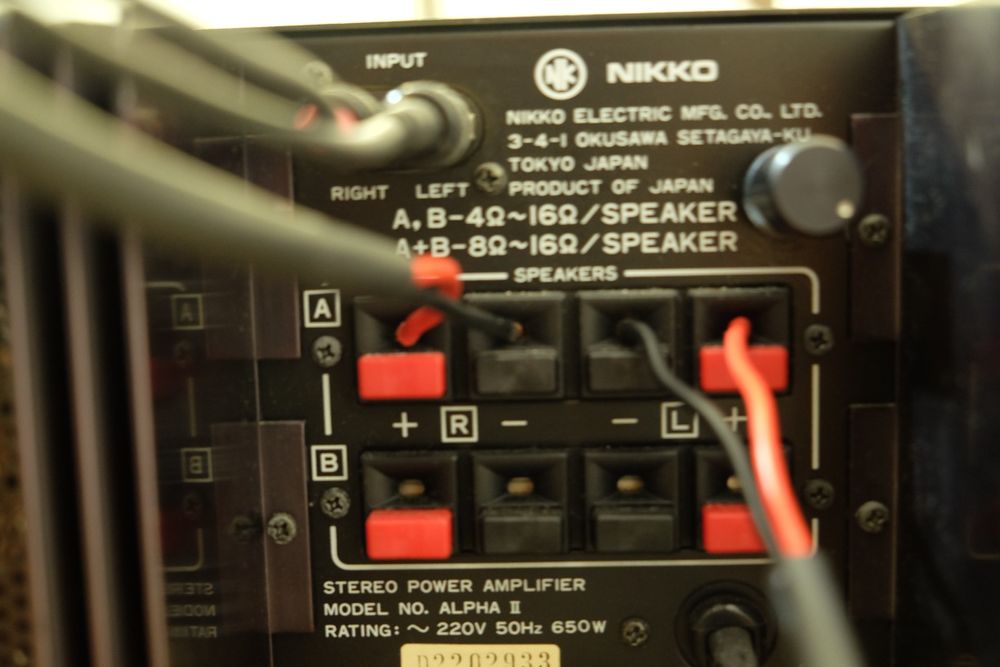 Vand amplificator dual-mono Nikko Alpha 2