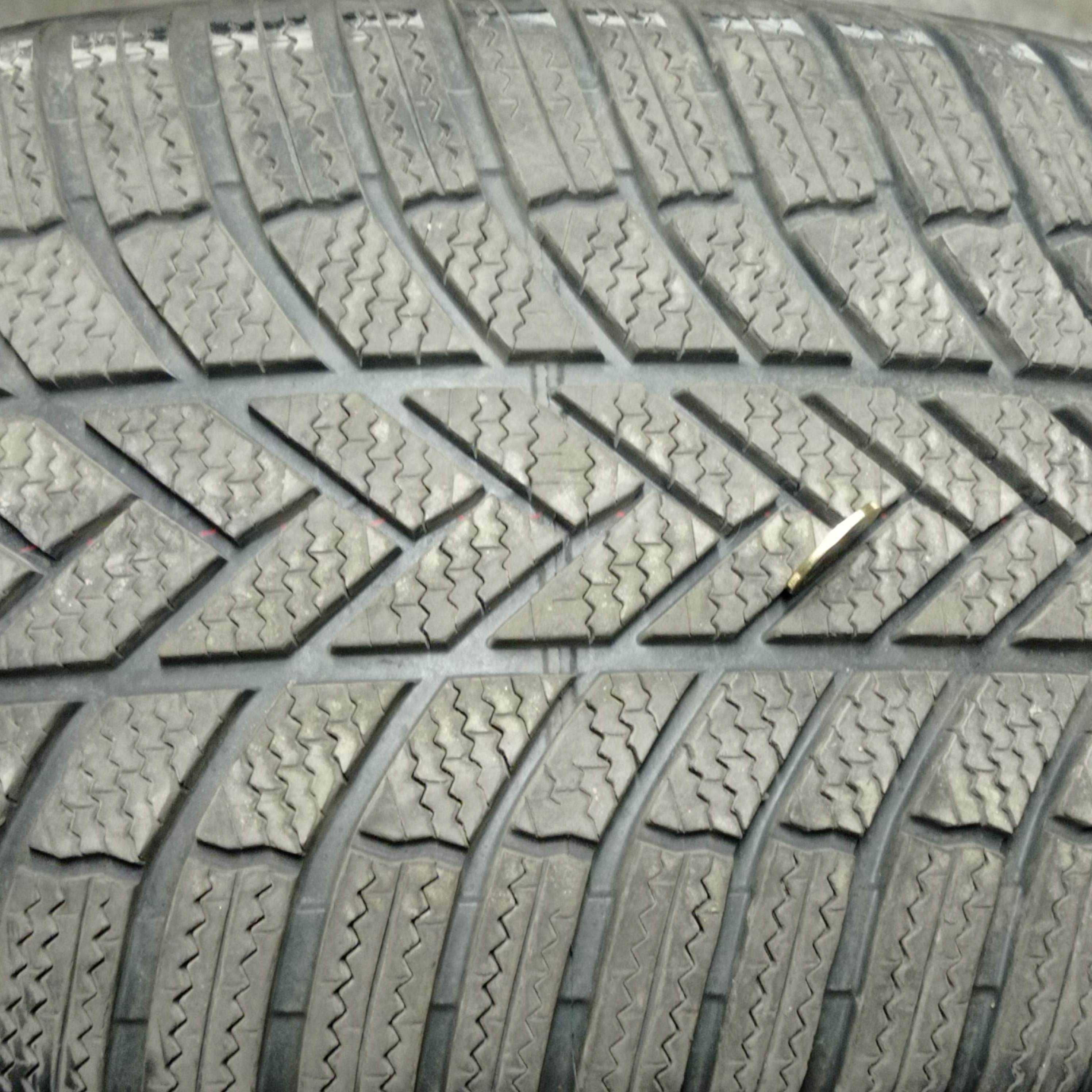 Зимни гуми за Mercedes G-class BRIDGESTONE BLIZZAK LM-005 265/55 R19