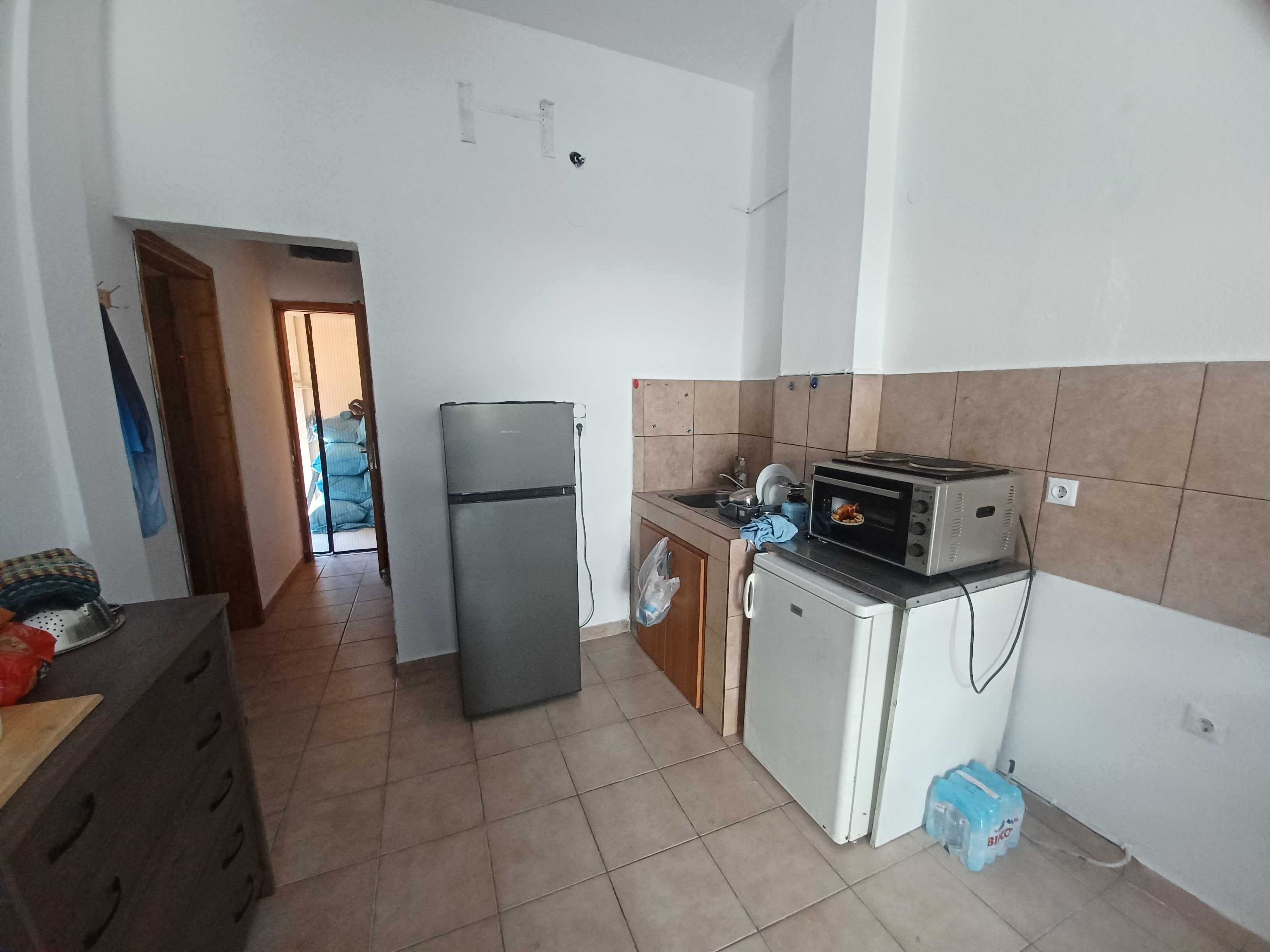 Продава апартамент с площ 45 м2 в ТОП центъра на Аспровалта, Гърция