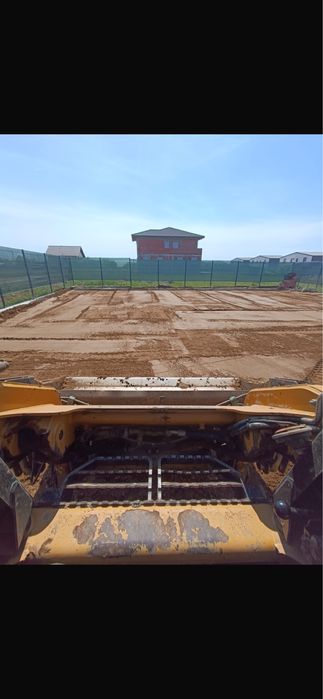 Pamant galben nisipos