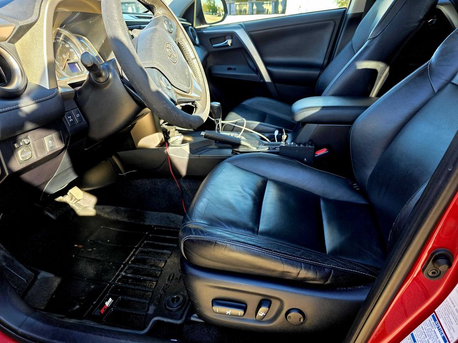 De vânzare Toyota RAV4 4x4