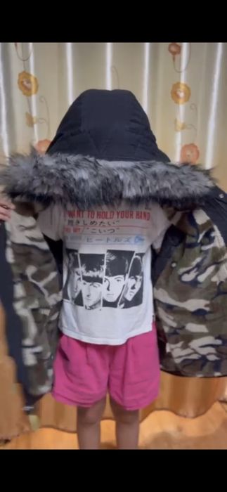 Продам куртку в корейском стиле