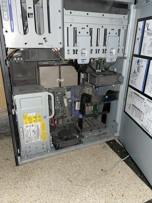 IBM сървърна кутия x3400