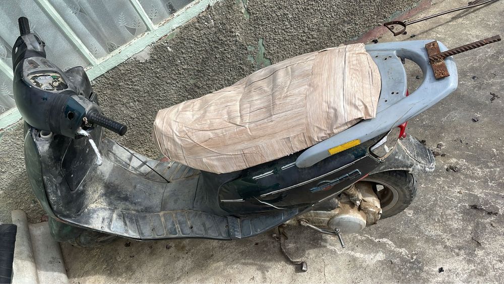 Vand scuter piaggio sfera 50