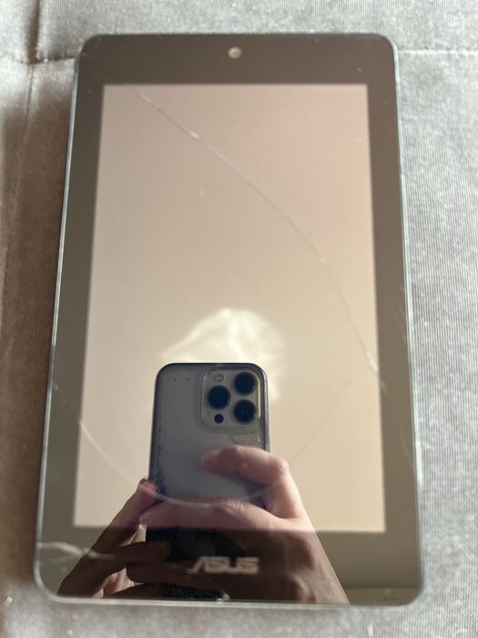 Таблети Apple, HP, Asus
