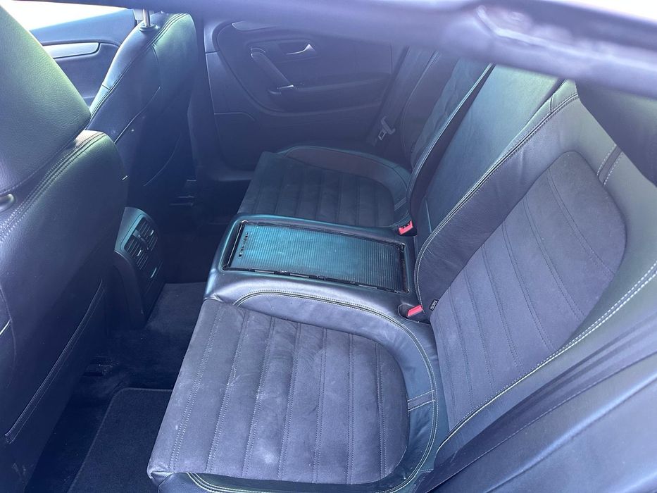 Vând Volkswagen passat CC