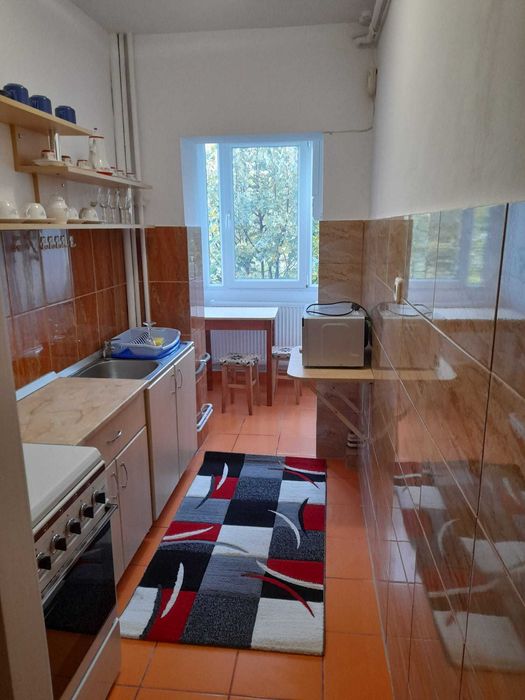 Inchiriez apartament 1 camera in Tudor