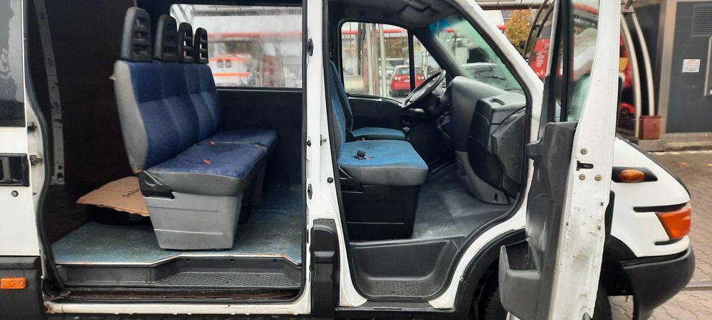 Iveco Daily, 2,8 HPI, 6 Trepte, 7 Locuri, An 2005, Punte dubla