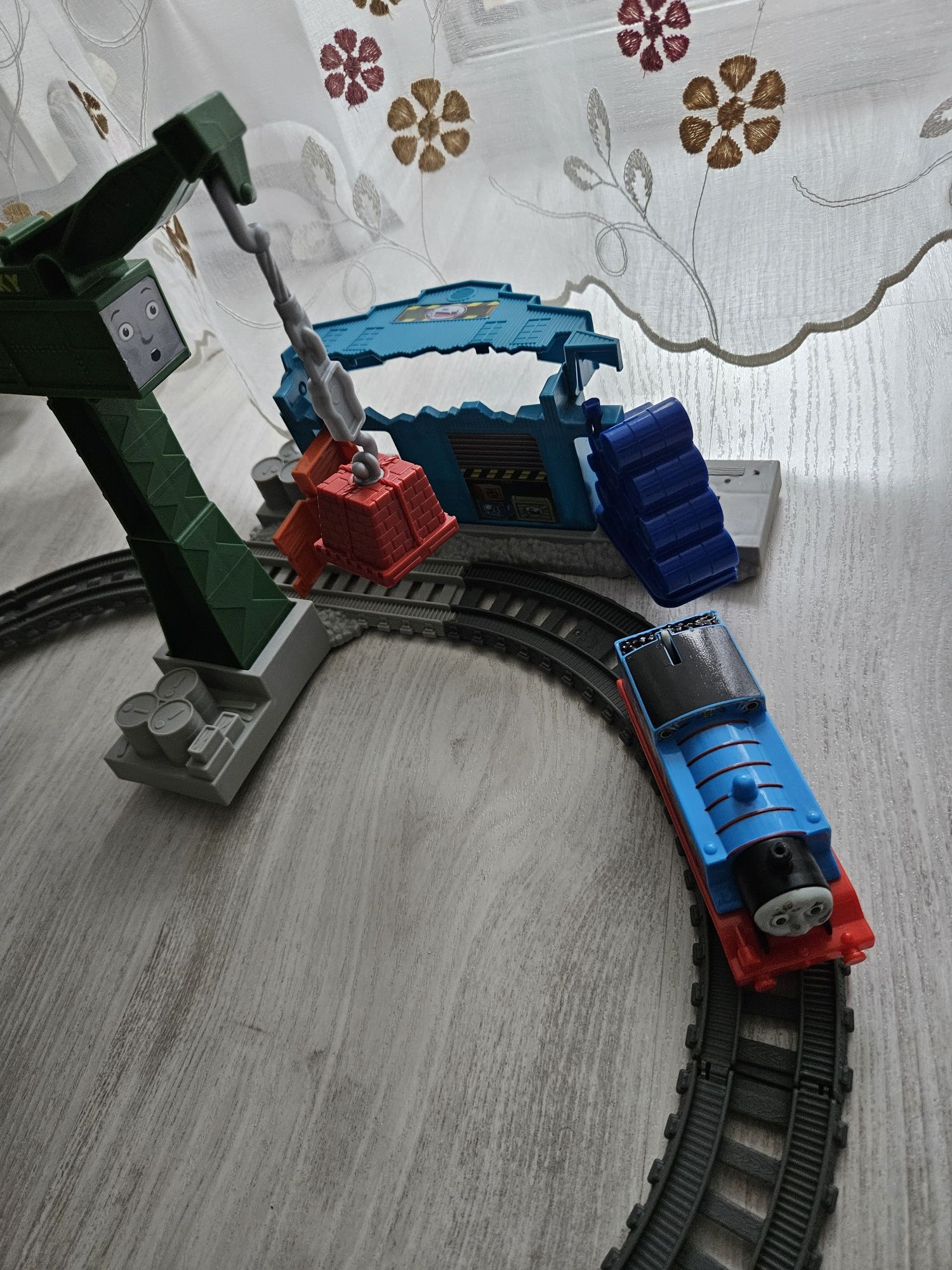 Set Thomas & Cranky