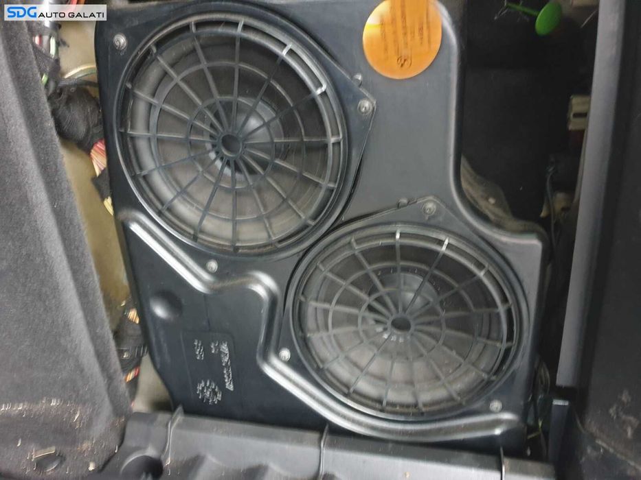 Difuzor Subwoofer Tun Bass din Portbagaj BMW X5 E53 1999 - 2006 Cod 8379378 65138379378