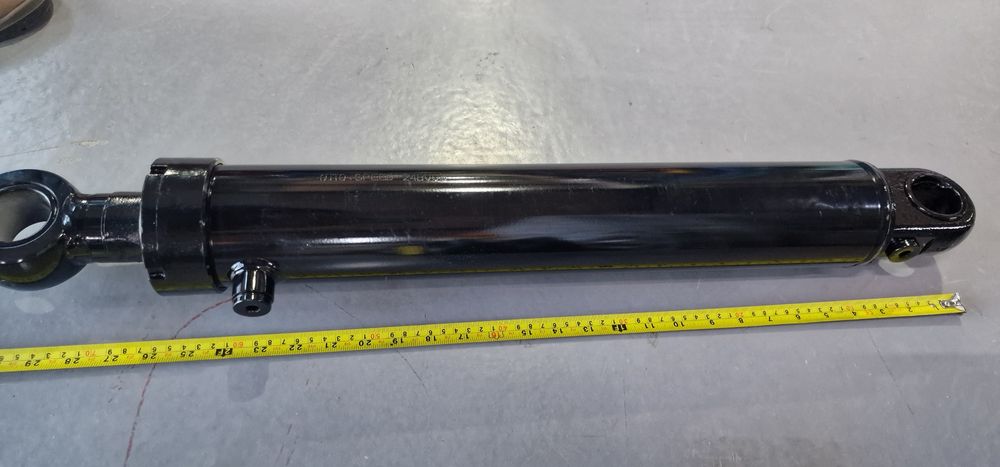 Cilindru hidraulic utilaje  se poate trimite prin curier rap