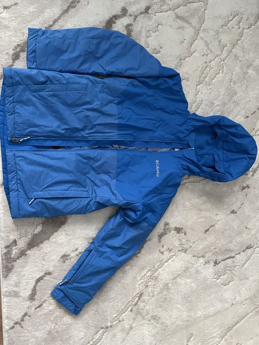 Vând costum de schi COLUMBIA, copii marimea M