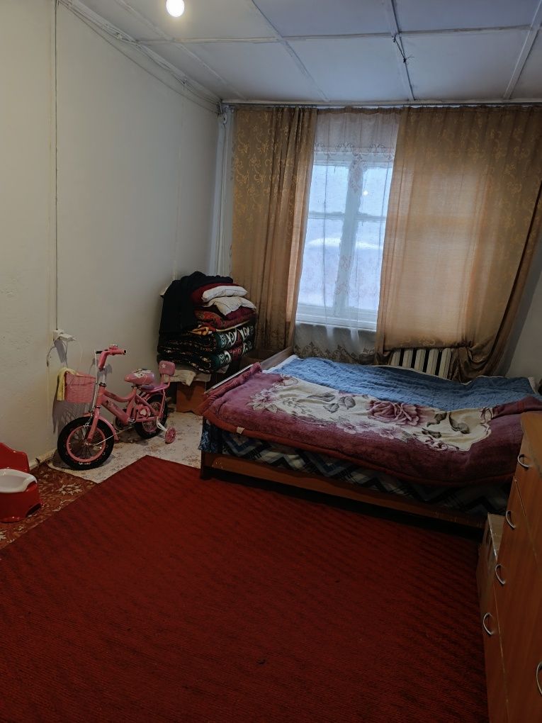 Продам квартиру барачного типа