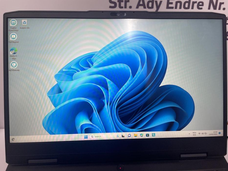 Laptop Lenovo 15.6" Full HD, AMD Ryzen(TM) 5 6600H -AD-