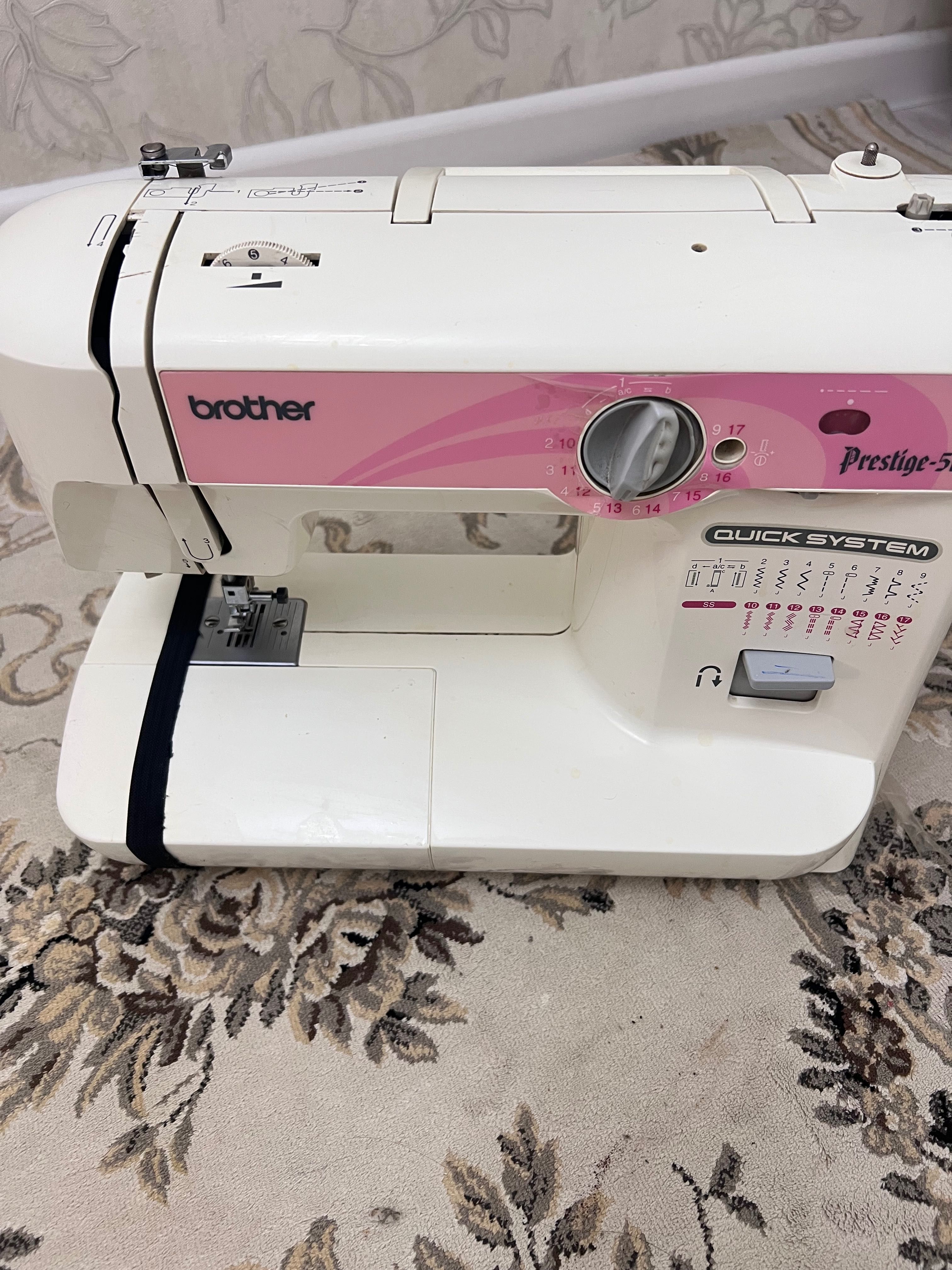 Продам швейную машинку Brazer