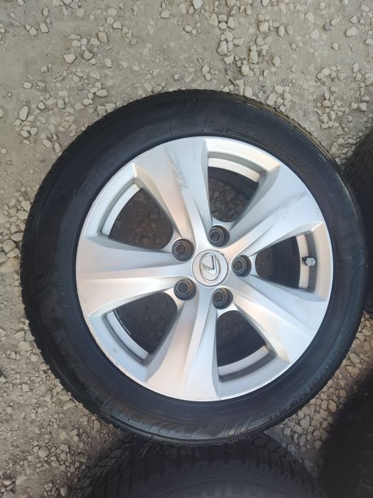 Продавам лети джанти за LEXUS 16" 5/114,3