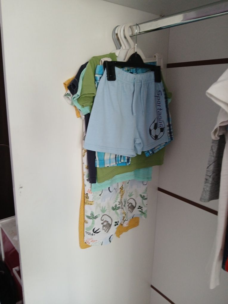 Дрехи 3-4 години Zara, h&m, Benetton, George