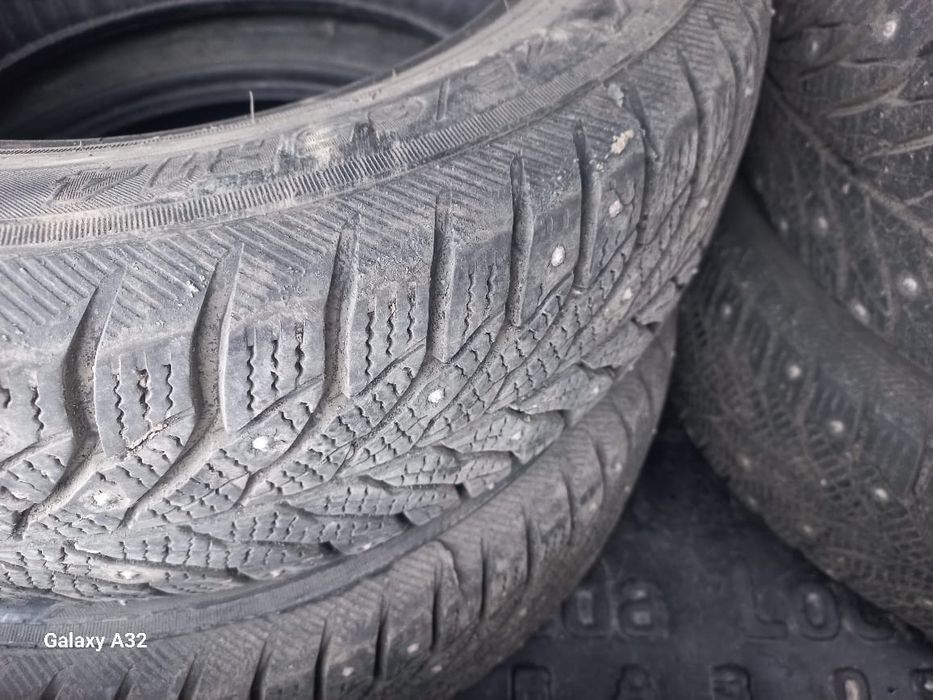 Продам колесо зимние.