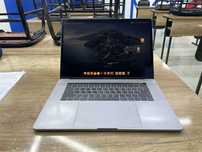MacBook Pro 15' 16/512 i7 touchbar