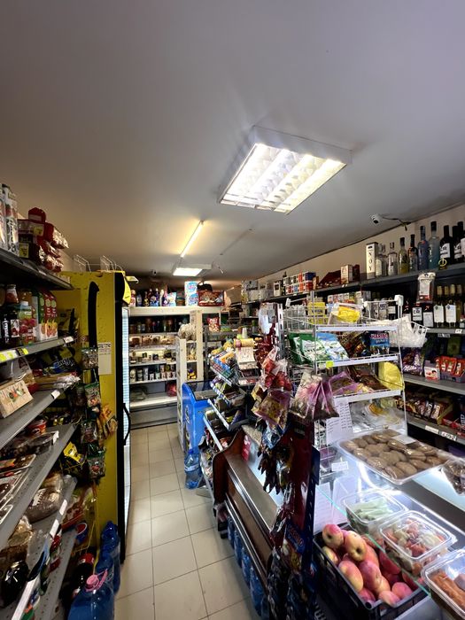 Продава се разработен магазин в София, Младост 1. (8 мес. окупаемост)