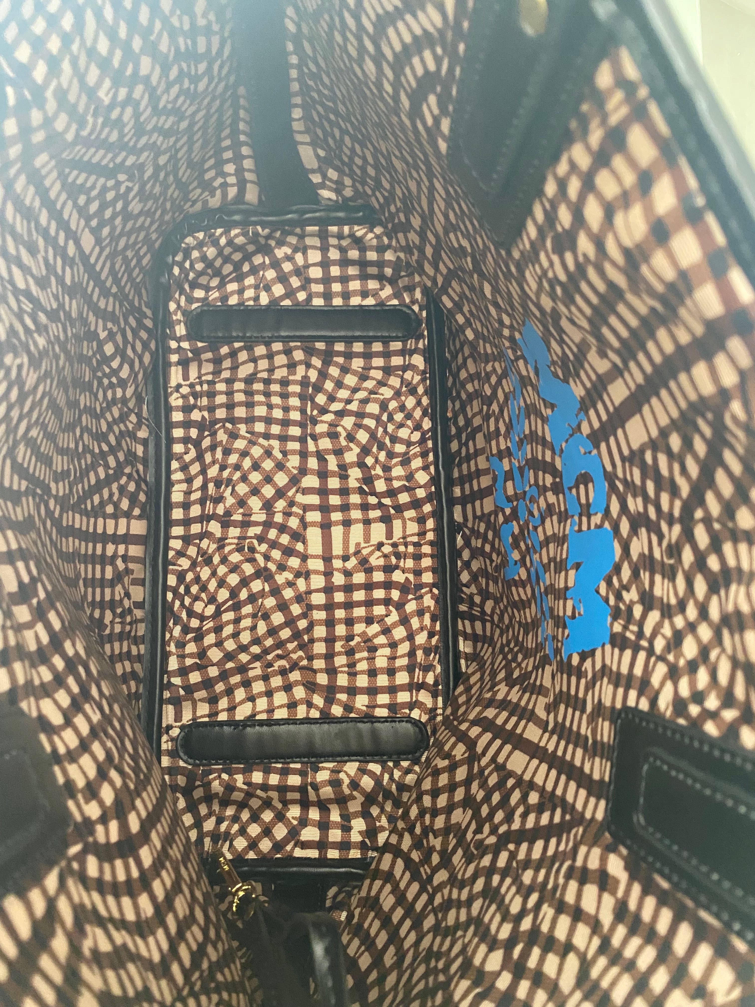 Bottega портфейл комплект и MCM
