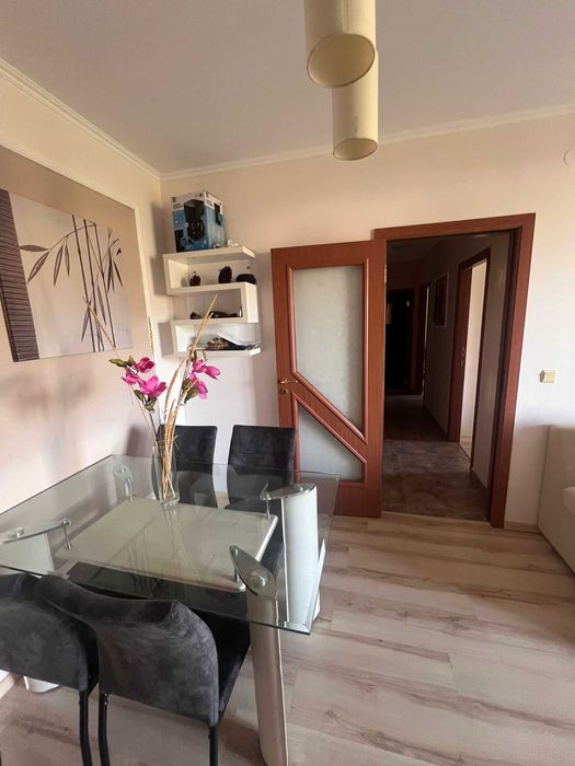 Дава се под наем Тристаен апартамент в к.к. Златни пясъци - 85 кв.м за 459 € - Снимка #6