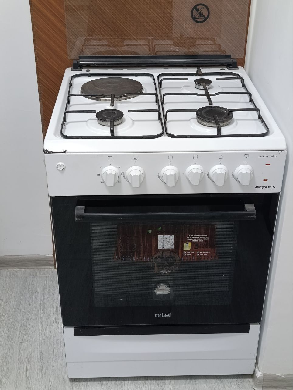 Tezda sotiladi gaz plita shoshiling