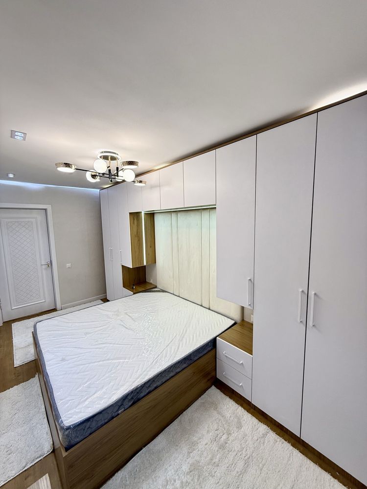 Продается квартира Чиланзар 8 (Парус) 2в3/4/4 Кирпичный Дом