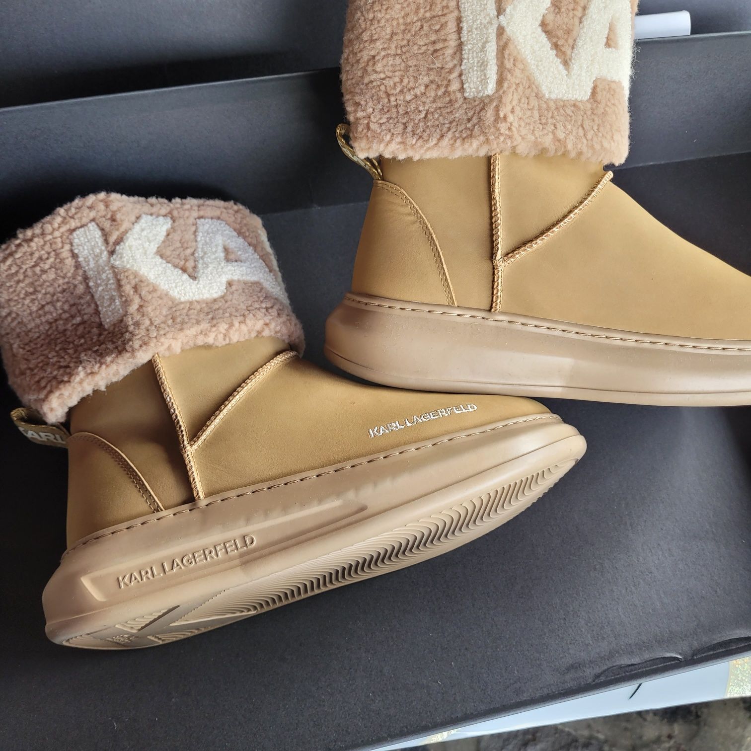 Vând ugg, tenisi și adidasi