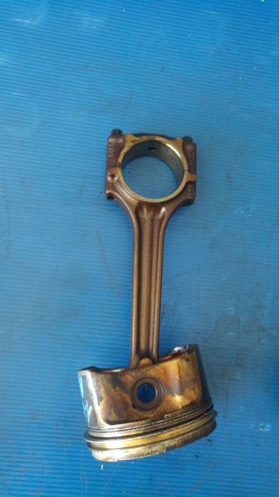 piston cu biela vw passat golf 4 1.6 b ana
