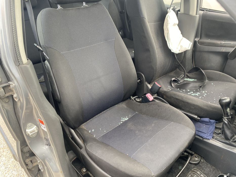 Сузуки игнис 1.5 4х4 на части