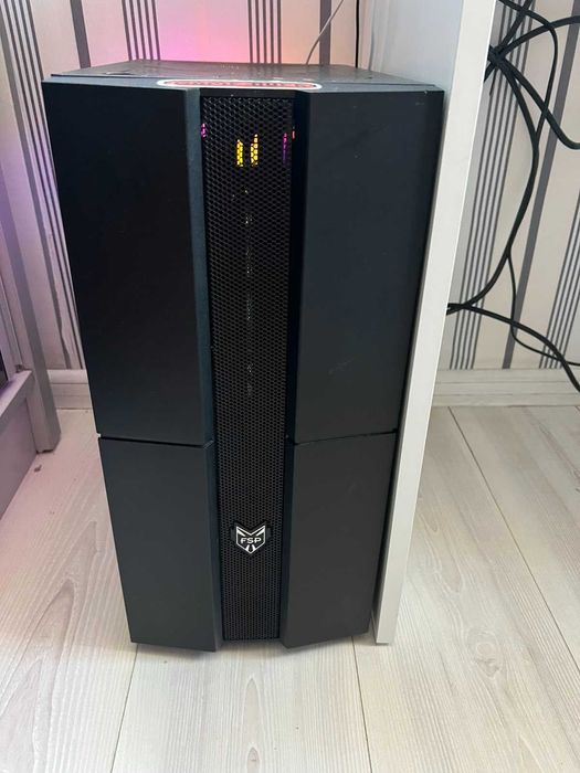 Геймърски компютър Intel i5 /16GB-RAM/rx470-4gb/SSD256 i hdd 1 tb