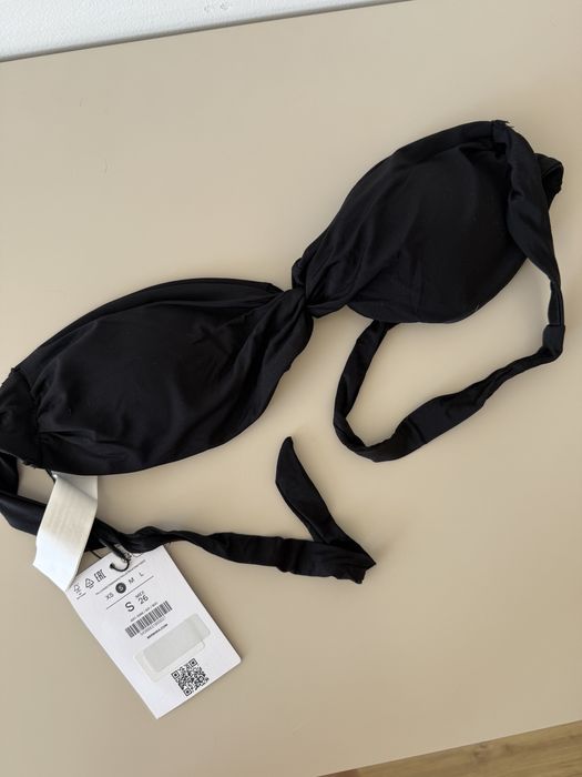 Чисто ново черно горнище