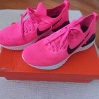 Adidasi Nike Epic React, noi, dama, marime 40.5