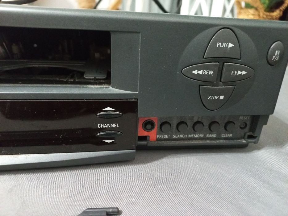 Samsung SV31-XK vhs video recorder si dvd soundmaster si grundig