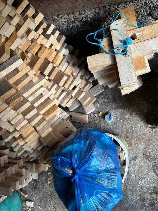 Стойка за елха изработваме всякакви размери